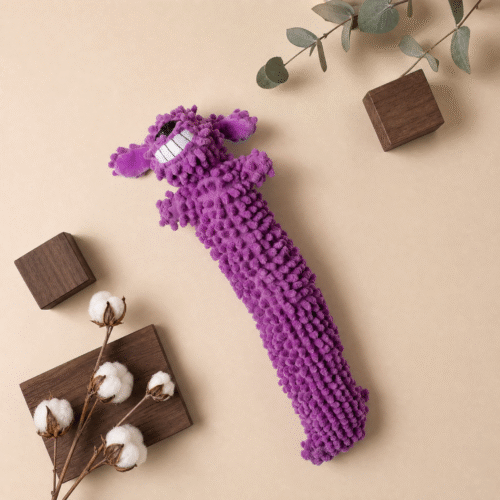 呲牙狗紫色-柔和高级布景 Noodle Buddy Dog Toy with Squeaker